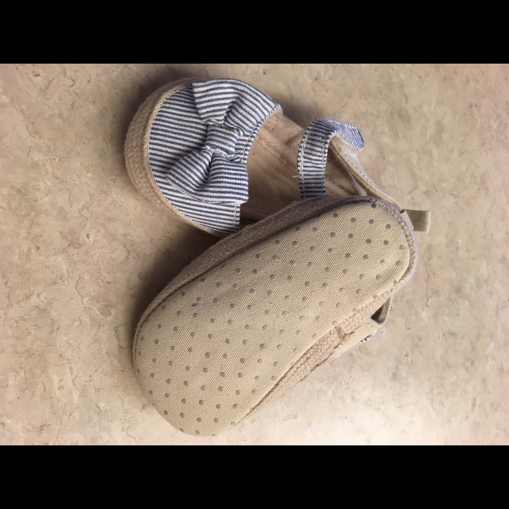Sandals - Picture 2 of 2